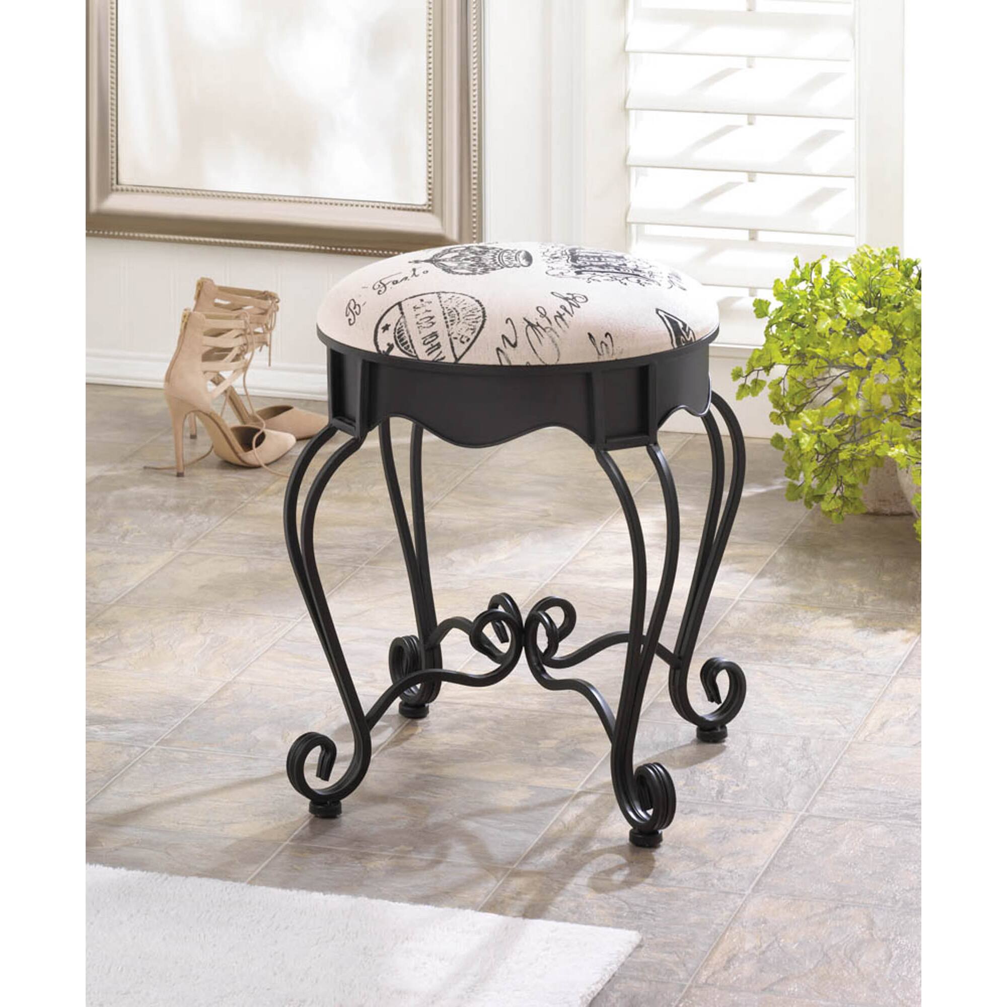 20.5" Royal Paris Stool